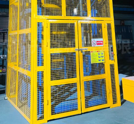 孟州货梯可以安装在室外吗